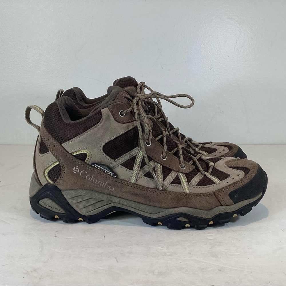 COLUMBIA ASHLANE MID OMNI-TECH BROWN AND TAN WOMENS TREKKING SHOES EUC SZ 7.5